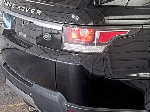 Used 2014 Land Rover Range Rover Sport SE AWD/4WD image 7