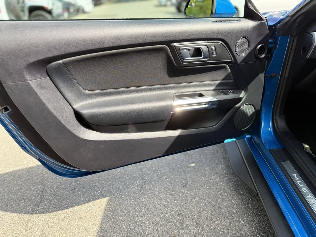 Used 2019 Ford Mustang GT w/ Equipment Group 301A RWD image 22