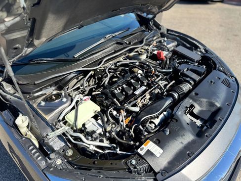 Used 2018 Honda Civic EX-L image 32