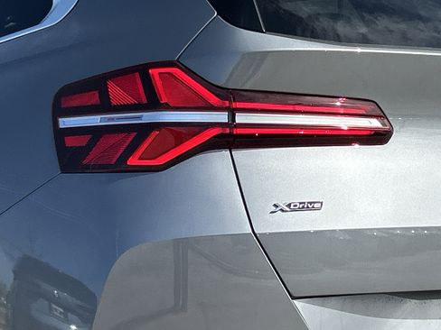 New 2026 BMW X3 xDrive30 w/ Premium Package image 9