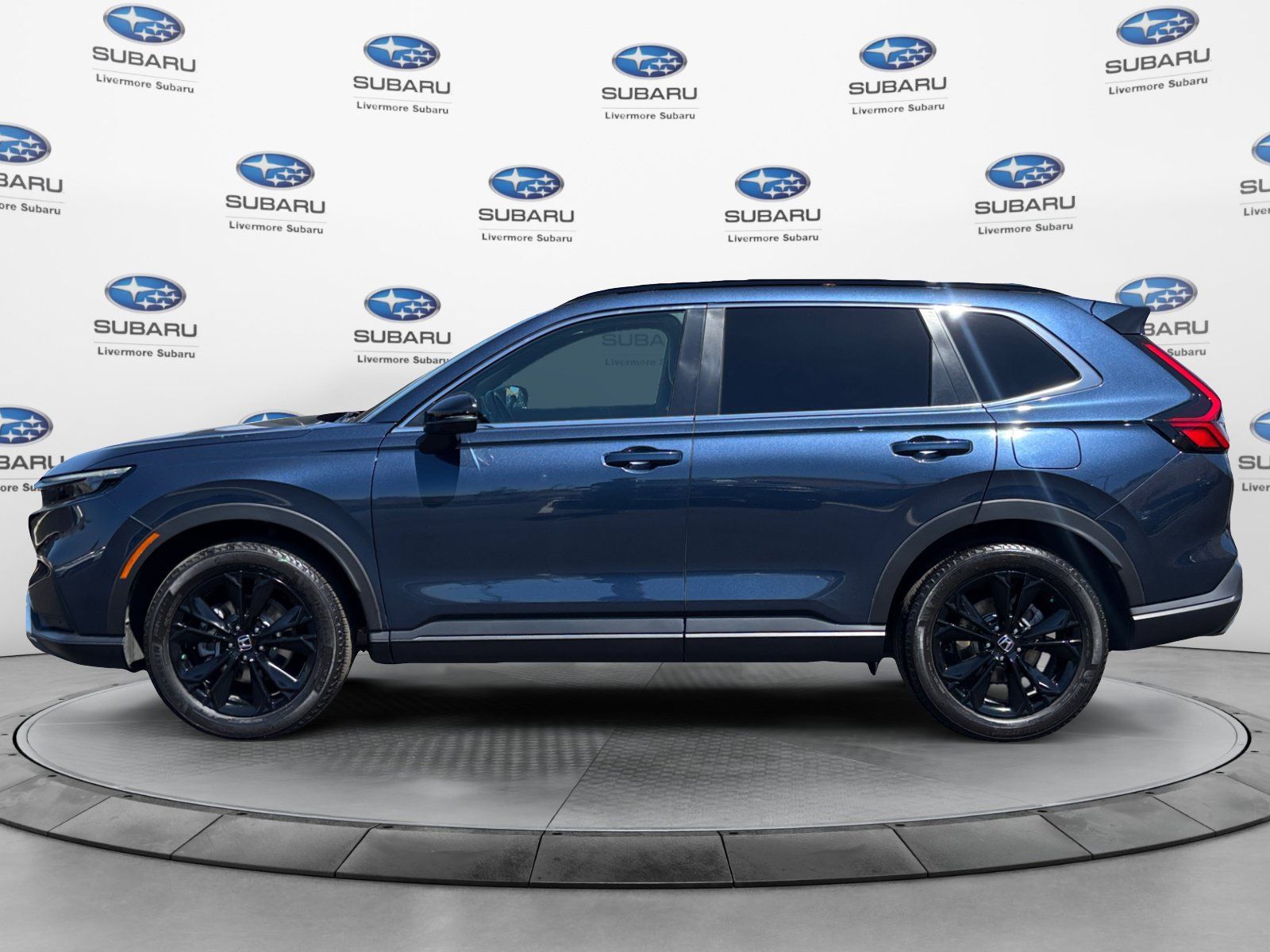 Used 2024 Honda CR-V Sport Touring image 3