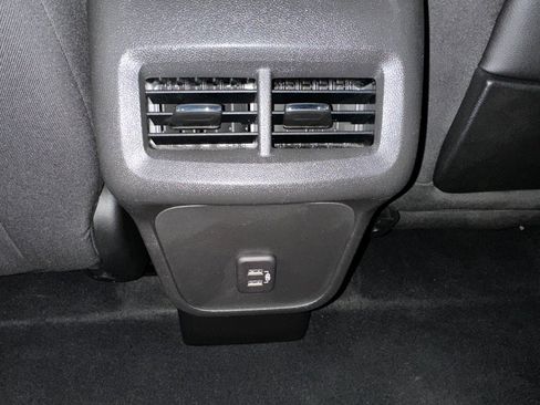 Used 2023 GMC Terrain SLE w/ Driver Convenience Package image 22