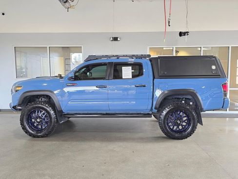 Used 2018 Toyota Tacoma TRD Pro image 7