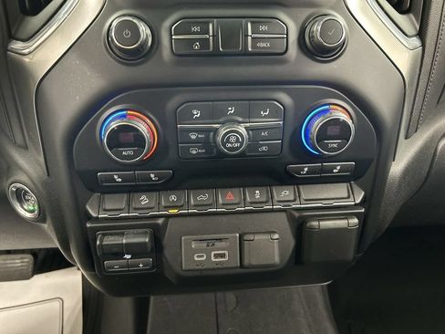 Used 2021 Chevrolet Silverado 1500 LT w/ All Star Edition Plus AWD/4WD image 16