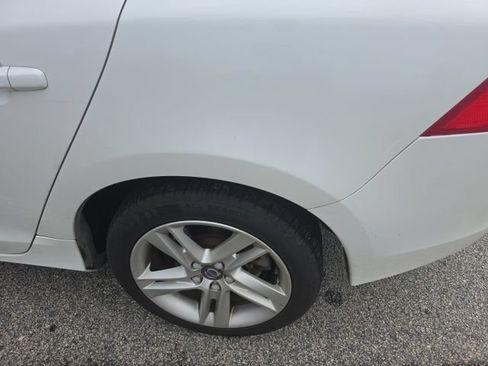 Used 2015 Volvo S60 T5 Premier w/ Convenience Package AWD/4WD image 10