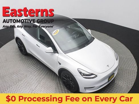 Used 2021 Tesla Model Y Long Range AWD/4WD image 3