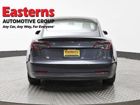 Used 2018 Tesla Model 3 Long Range image 6