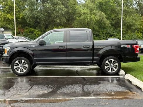 Used 2019 Ford F150 XL w/ Equipment Group 101A Mid AWD/4WD image 4