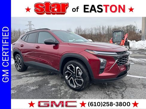 Certified 2024 Chevrolet Trax RS image 1