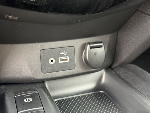 Used 2022 Nissan Rogue Sport SV w/ Technology Package AWD/4WD image 27