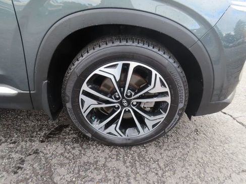 Used 2019 Hyundai Santa Fe AWD w/ Cargo Package image 10