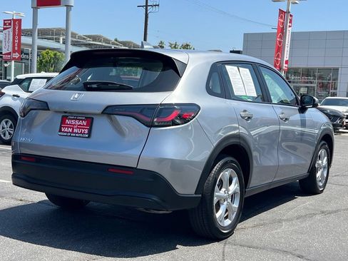 Used 2024 Honda HR-V LX image 7