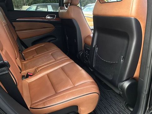Used 2012 Jeep Grand Cherokee Overland AWD/4WD image 43