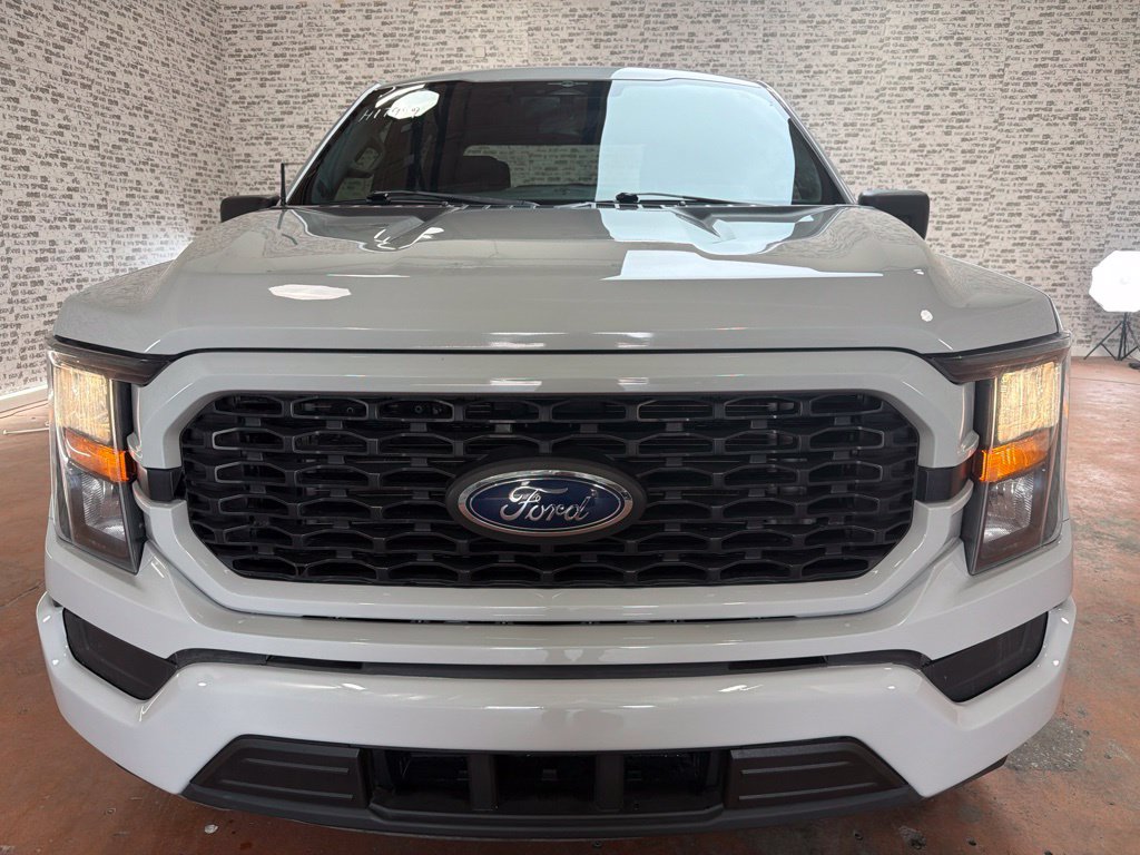 Used 2023 Ford F150 XL w/ STX Appearance Package RWD image 2