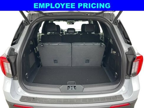 New 2026 Ford Explorer ST w/ Sun And Sound Package AWD/4WD image 5