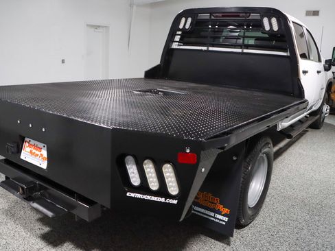 Used 2025 Chevrolet Silverado 3500 W/T w/ WT Convenience Package AWD/4WD image 7