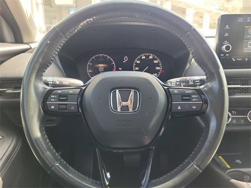 Used 2023 Honda HR-V EX-L image 14