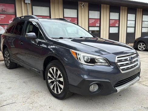 Used 2015 Subaru Outback 2.5i Limited AWD/4WD image 3
