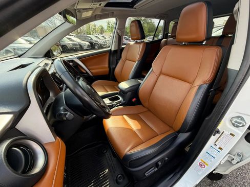 Used 2017 Toyota RAV4 Limited w/ Advanced Technology Package image 21