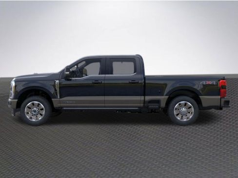 New 2026 Ford F250 4x4 Crew Cab Super Duty image 3