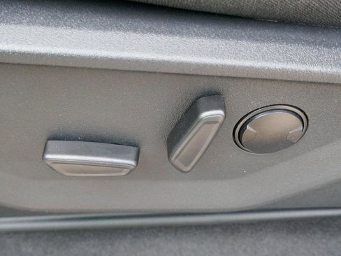 New 2025 Ford F150 XLT w/ Equipment Group 302A MID image 15