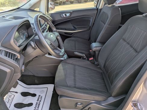 Used 2019 Ford EcoSport SE image 10