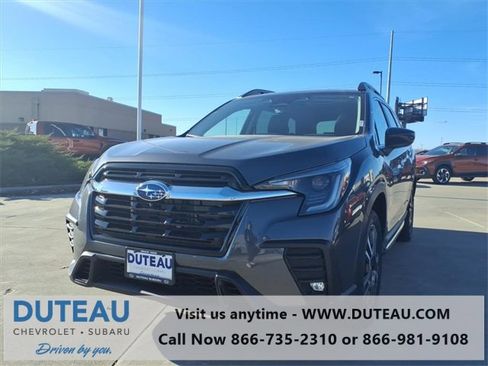 New 2026 Subaru Ascent Limited image 3