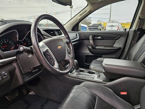 Used 2015 Chevrolet Traverse LTZ image 7