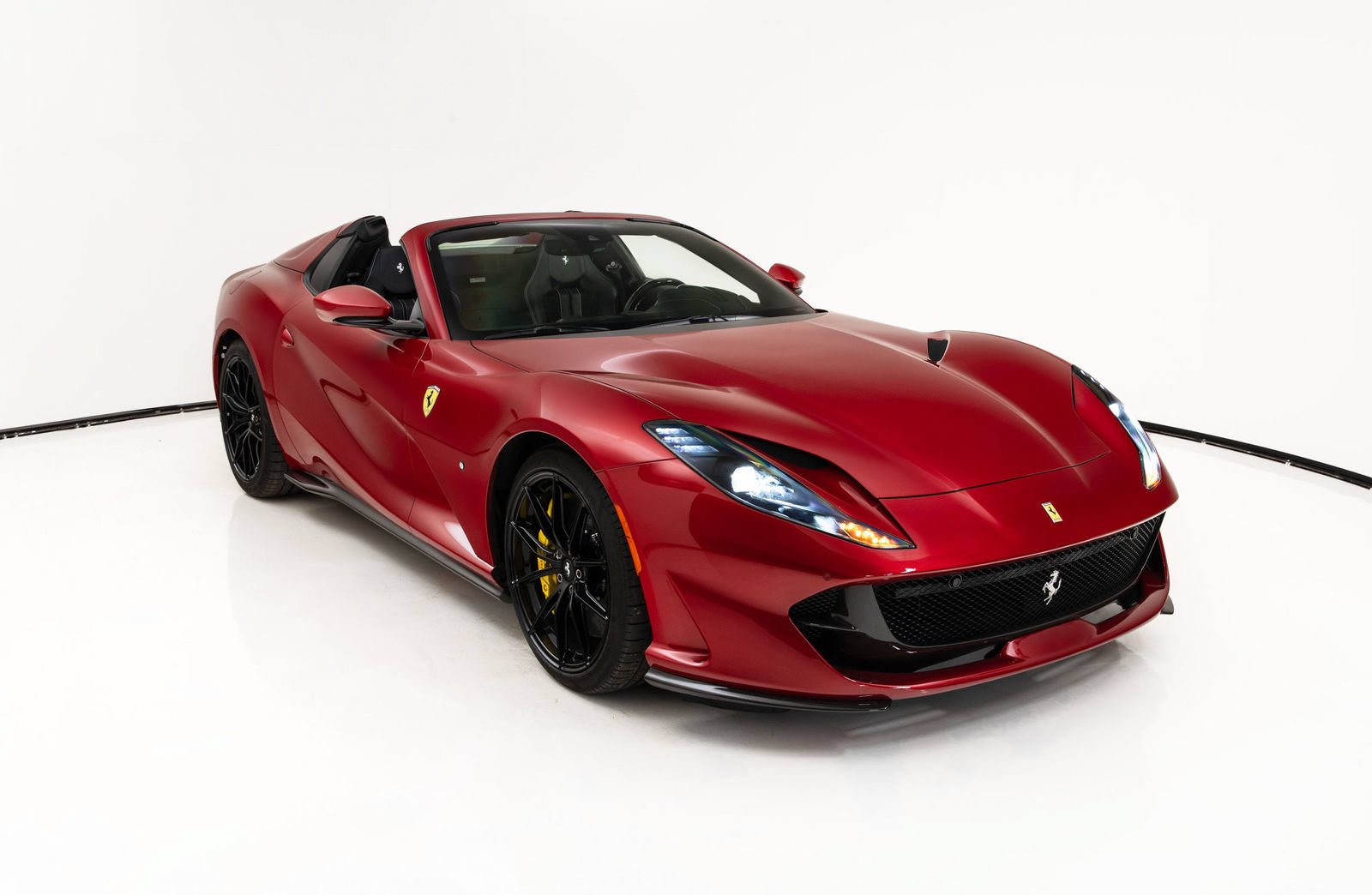 Certified 2022 Ferrari 812 GTS RWD image 1