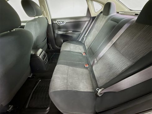 Used 2014 Nissan Sentra SV image 21