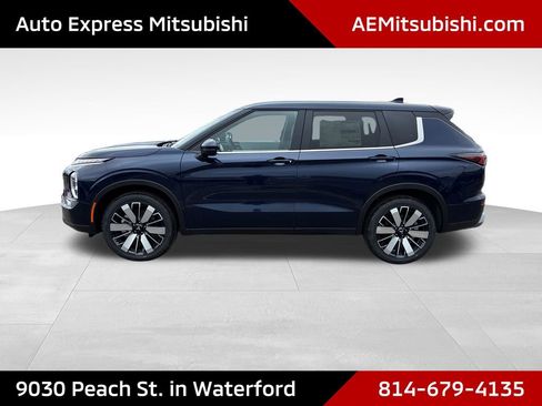 New 2026 Mitsubishi Outlander SE AWD/4WD image 4