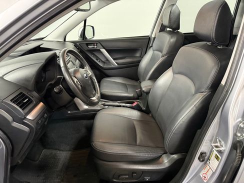 Used 2015 Subaru Forester 2.5i Touring w/ Eyesight & Navigation System image 9