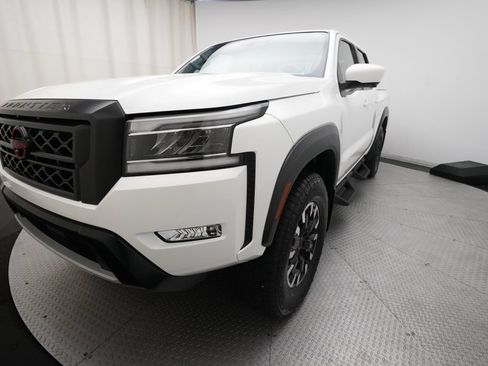 Certified 2023 Nissan Frontier PRO-4X w/ Pro Convenience Package AWD/4WD image 12