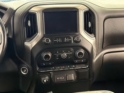 Used 2021 Chevrolet Silverado 1500 RST w/ Z71 Off-Road Package AWD/4WD image 19