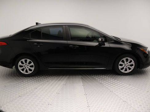 Used 2024 Toyota Corolla LE FWD image 7