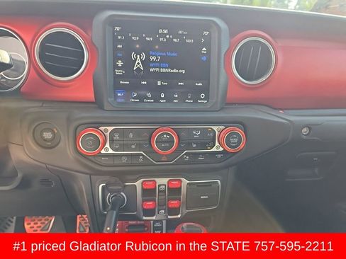 Used 2023 Jeep Gladiator Rubicon w/ LED Lighting Group AWD/4WD image 15
