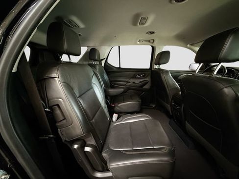 Used 2019 Chevrolet Traverse RS FWD image 30