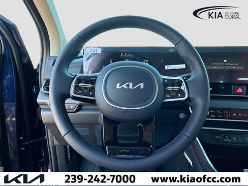 New 2026 Kia Carnival EX image 40