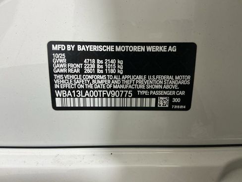 New 2026 BMW 330i Sedan w/ M Sport Package image 32