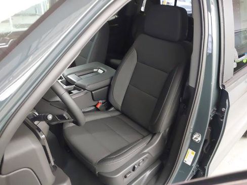 New 2026 Chevrolet Silverado 1500 LT w/ All Star Edition Plus image 5