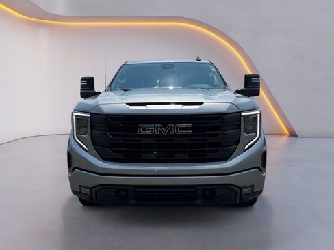 Used 2023 GMC Sierra 1500 Elevation w/ Preferred Package AWD/4WD image 8
