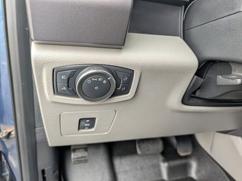 Used 2016 Ford F150 XLT w/ Equipment Group 302A Luxury image 18