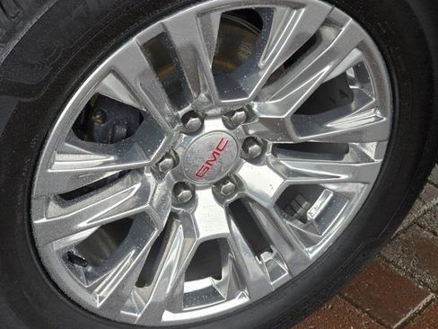 Used 2021 GMC Sierra 1500 Denali w/ Driver Alert Package II image 21