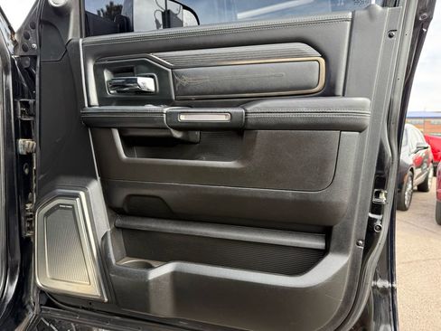 Used 2019 RAM 2500 Limited image 32