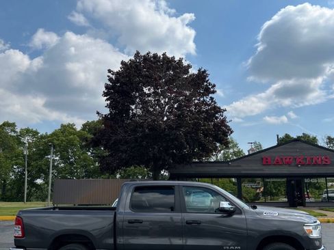 Used 2023 RAM 1500 Big Horn AWD/4WD image 33