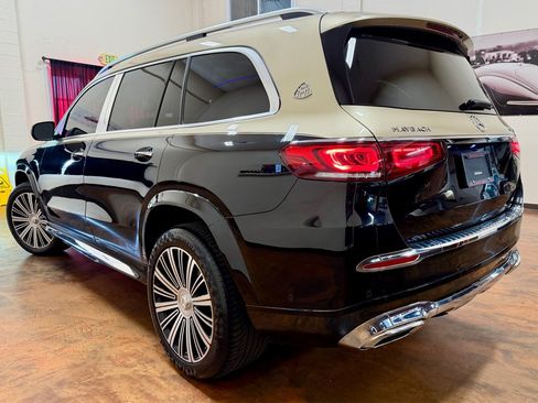 Used 2023 Mercedes-Benz Maybach GLS 600 4MATIC image 2