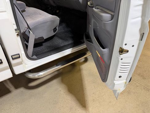 Used 1997 Ford F250 4x4 Regular Cab Heavy Duty image 31