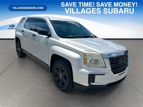 Used 2016 GMC Terrain SLE FWD image 1