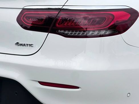 Used 2023 Mercedes-Benz GLC 300 4MATIC Coupe image 16