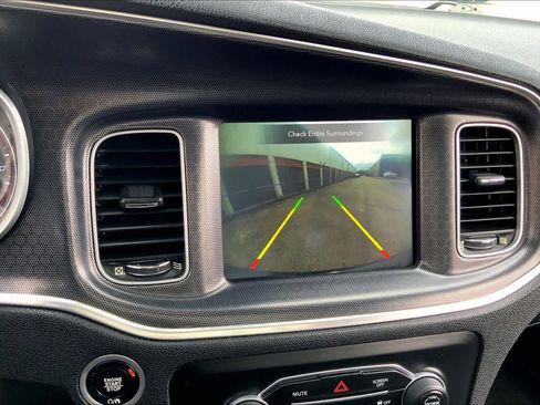 Used 2018 Dodge Charger R/T image 25